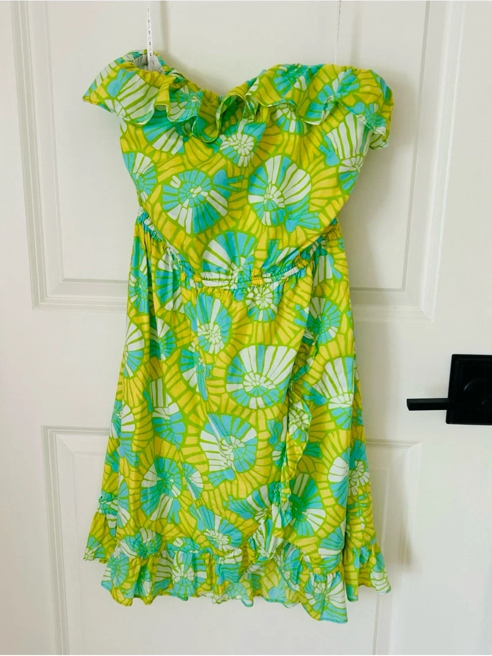 SOLD LILLY PULITZER Yellow Green On The Half Shell Ruffled Strapless Dress SOLD - Picture 2 of 8